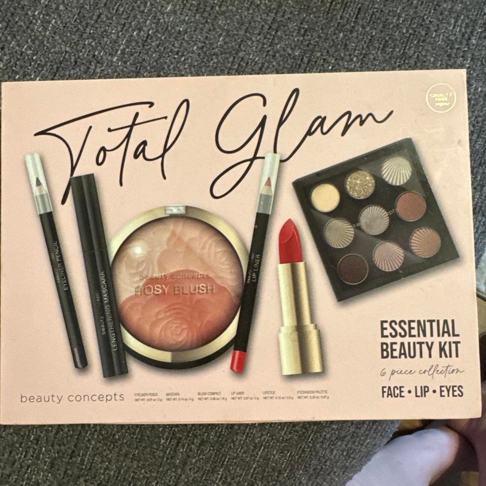 Beauty Concepts Total Glam Essential Beauty Kit